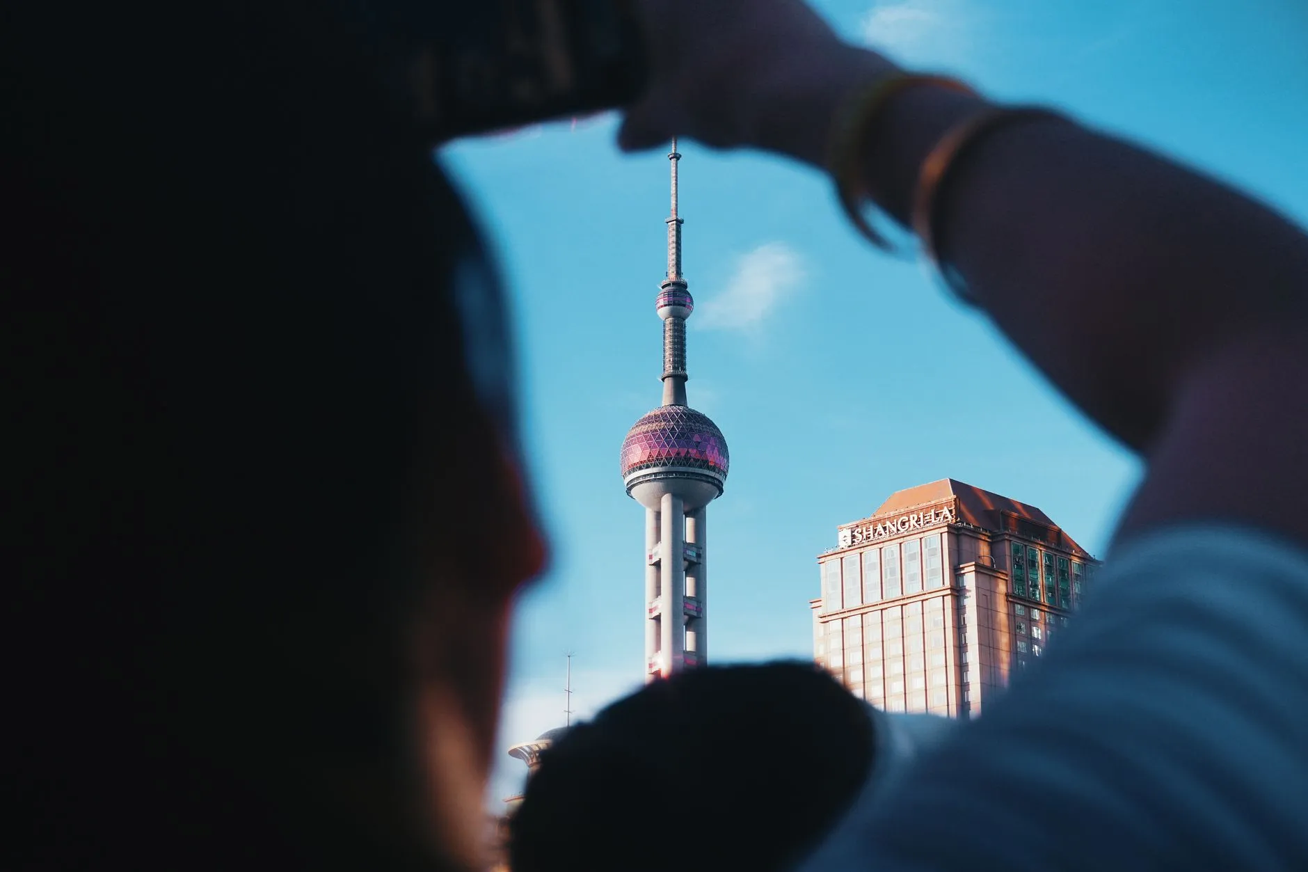 西南外贸企业借助国际贸易代理拓展海外市场的三个关键步骤