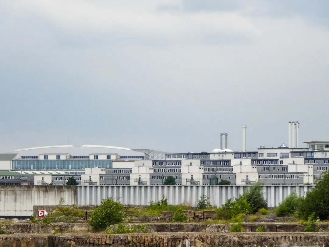 成都外贸企业拓展海外市场：进出口贸易全流程服务解析